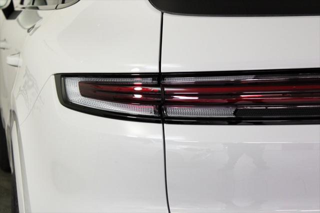 2024 porsche cayenne