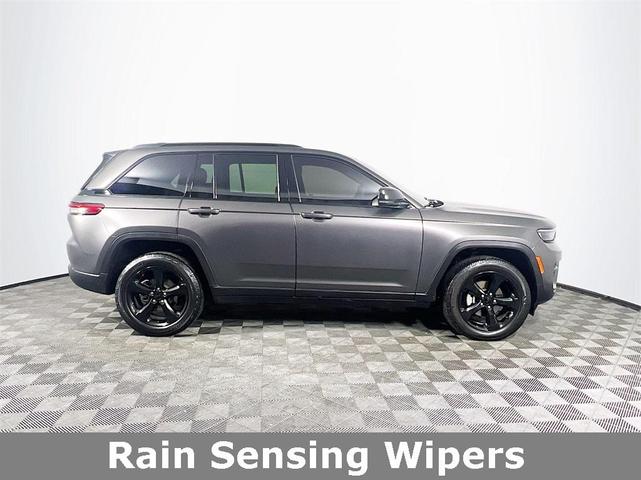 2023 jeep grand cherokee altitude