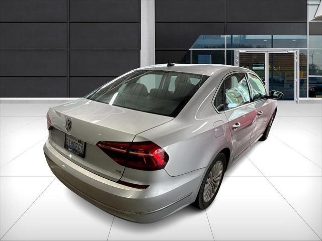 2017 volkswagen passat 1.8t se