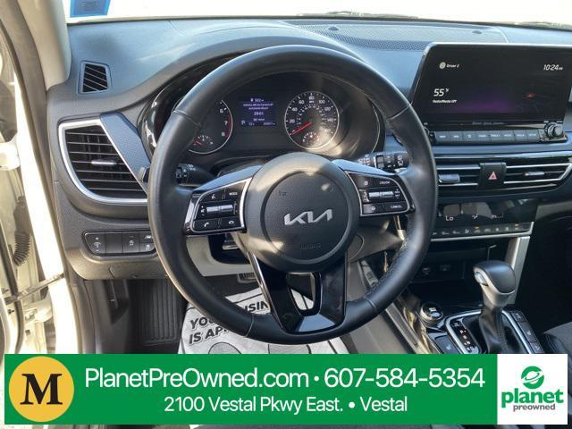 2022 kia seltos s