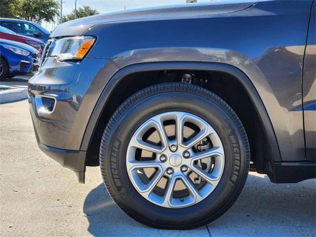2021 jeep grand cherokee laredo