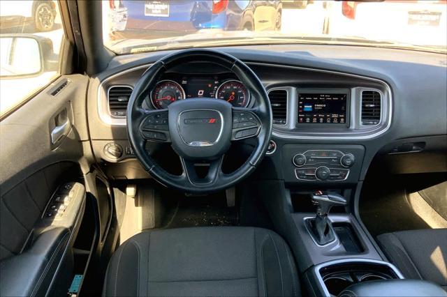 2022 dodge charger sxt