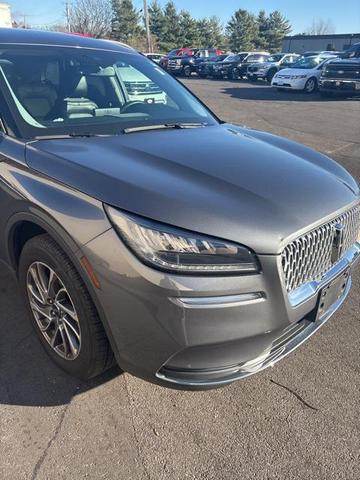 2022 lincoln corsair standard