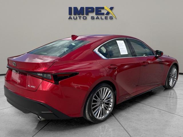2023 lexus is 300 base