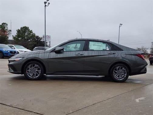 2024 hyundai elantra sel in ardmore, oklahoma
