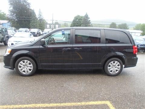 2019 dodge grand caravan se