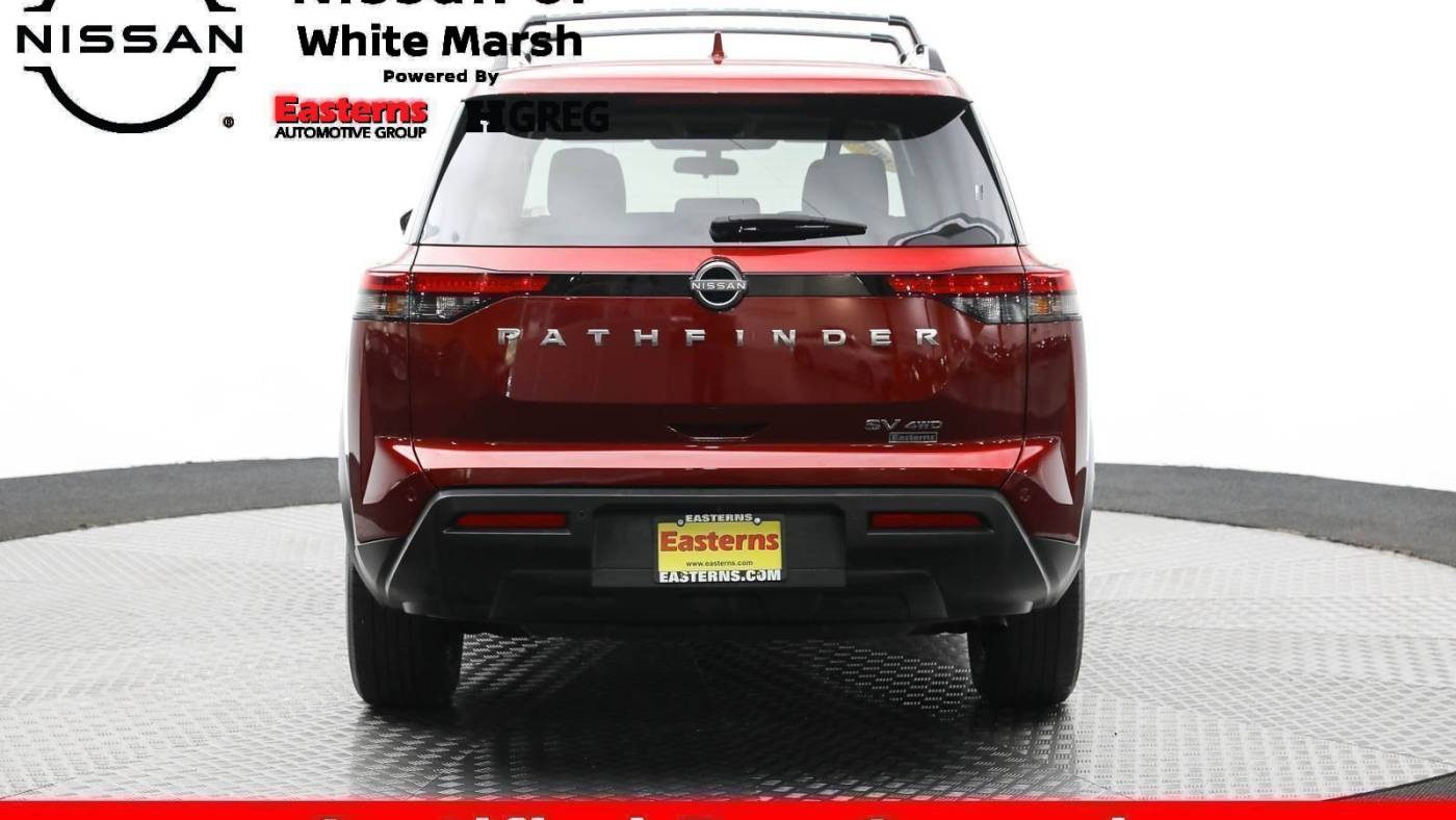 2023 nissan pathfinder sv