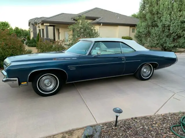 '72 buick lesabre custom convertible -brand new top,upholstery,carpet-blue/white