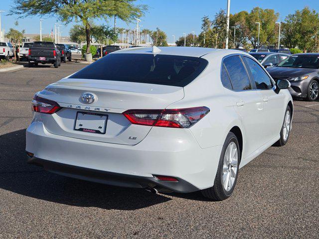 2024 toyota camry le