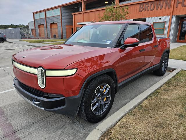 2022 rivian r1t adventure package