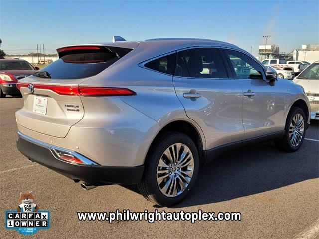 2021 toyota venza le