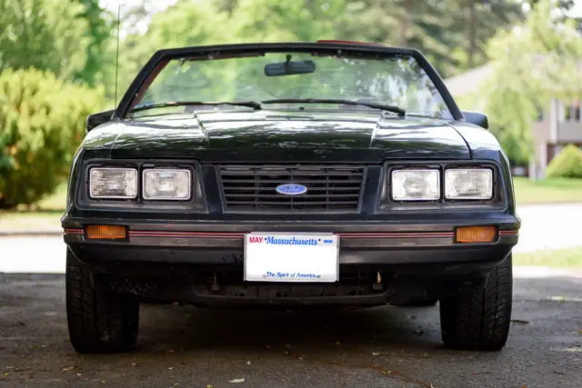 1983 ford mustang glx convertible — low miles, great shape!