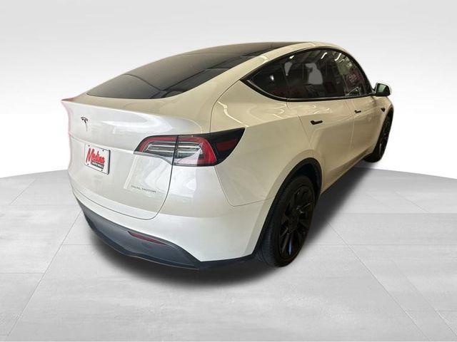 2023 tesla model y long range