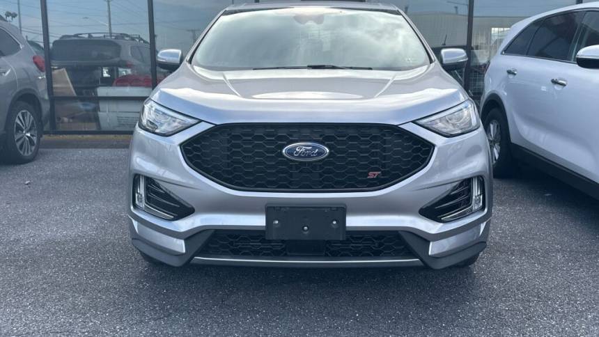 2022 ford edge st