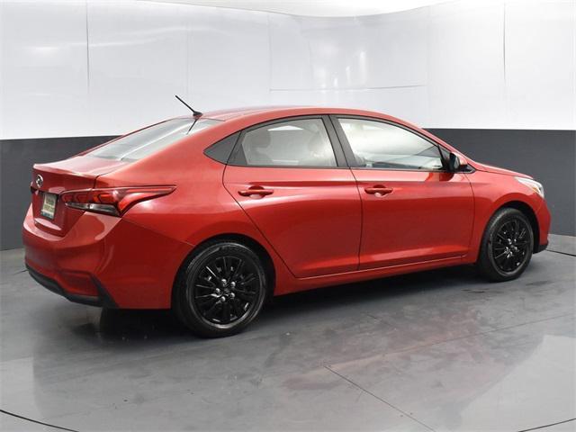 2019 hyundai accent se