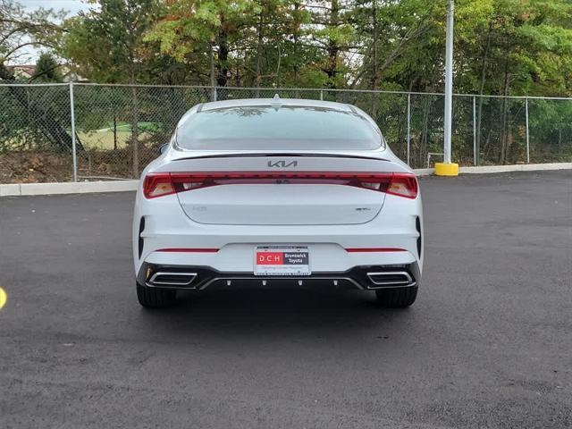 2023 kia k5 gt-line