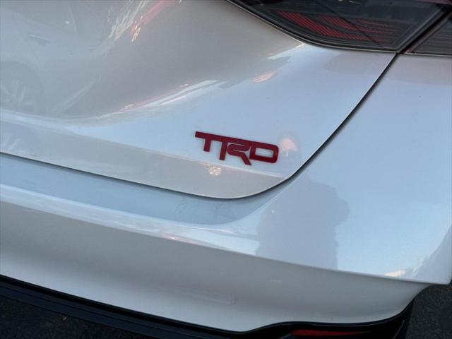 2020 toyota avalon trd
