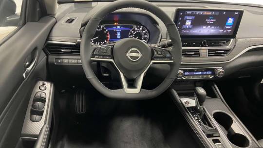 new 2025 nissan altima sv fwd