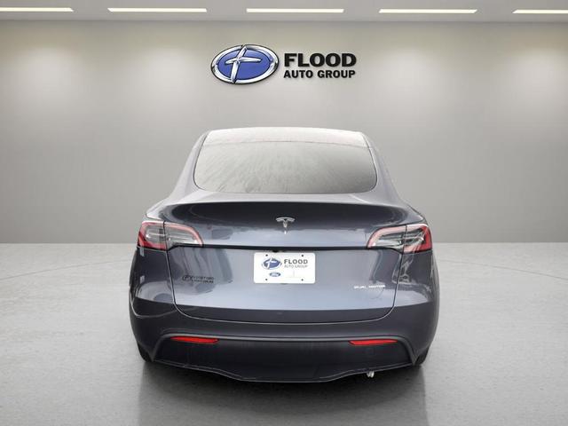 2023 tesla model y long range