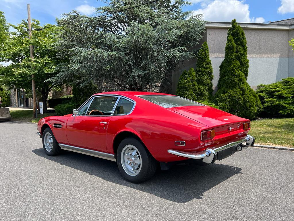 1971 Aston Martin DBS