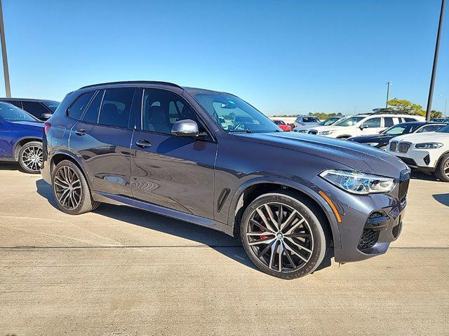 2022 bmw x5 m50i