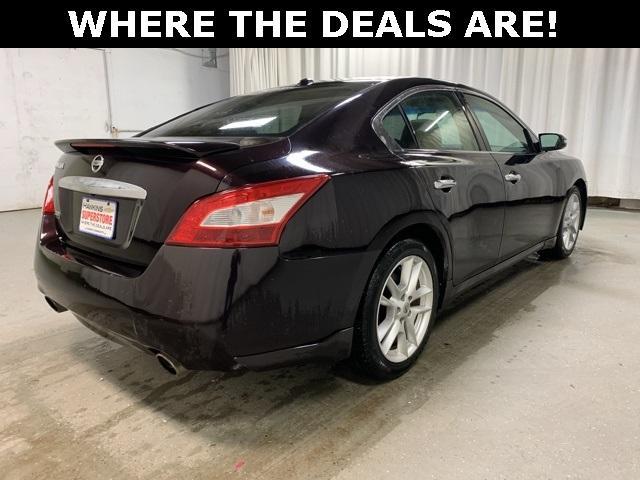2011 nissan maxima sv