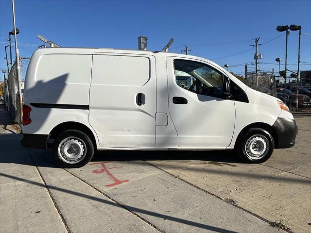 2015 nissan nv200 sv