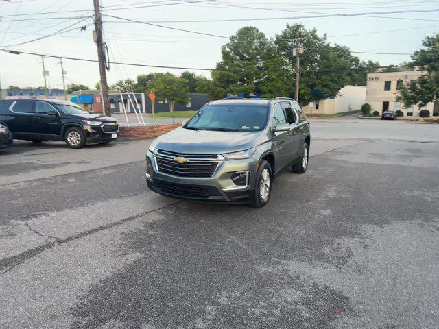 2023 chevrolet traverse lt cloth