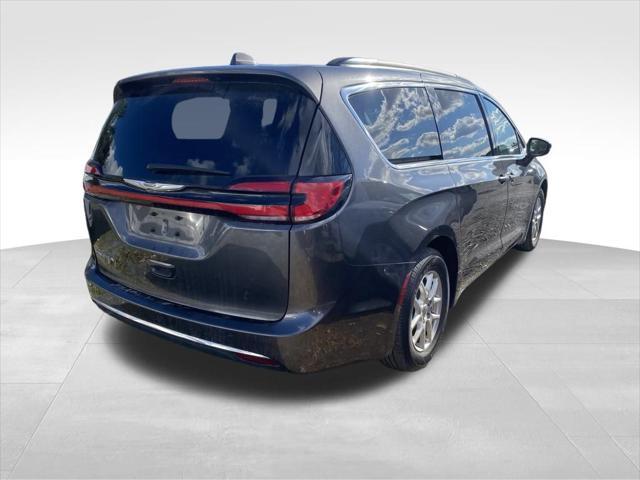 2022 chrysler pacifica touring l
