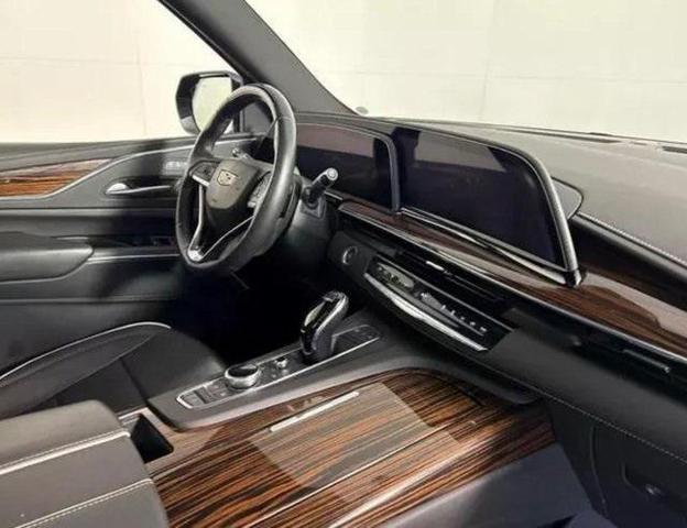 2023 cadillac escalade premium luxury