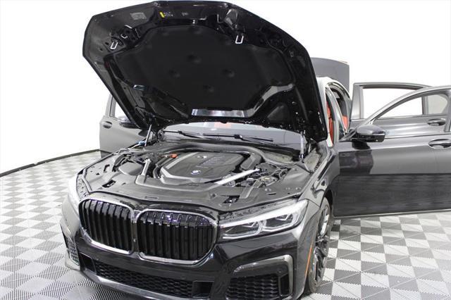2022 bmw 740 i