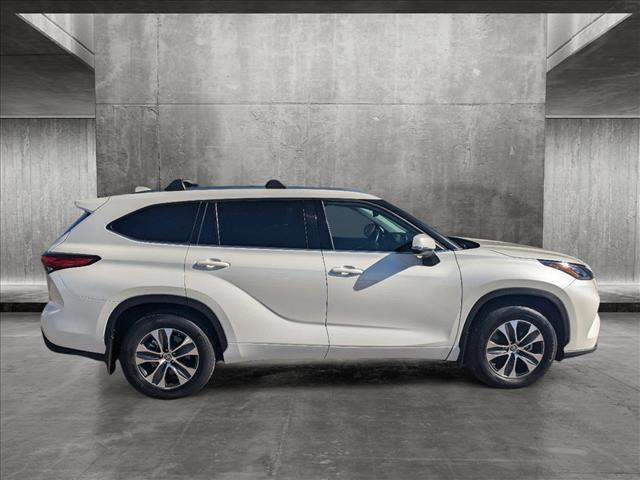 2020 toyota highlander xle