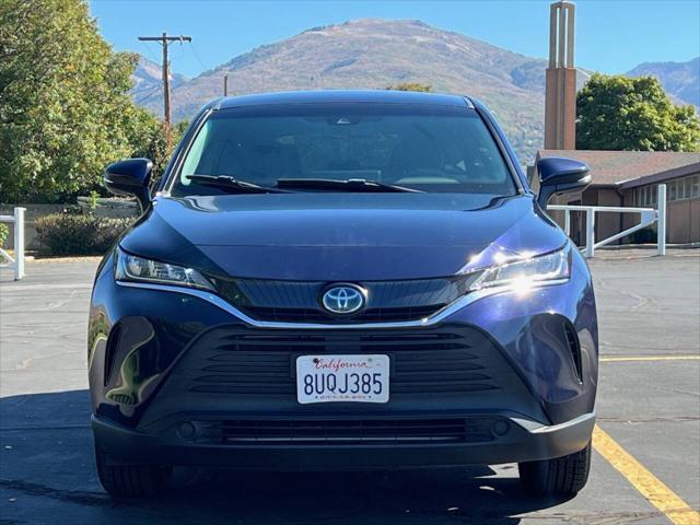 2021 toyota venza le