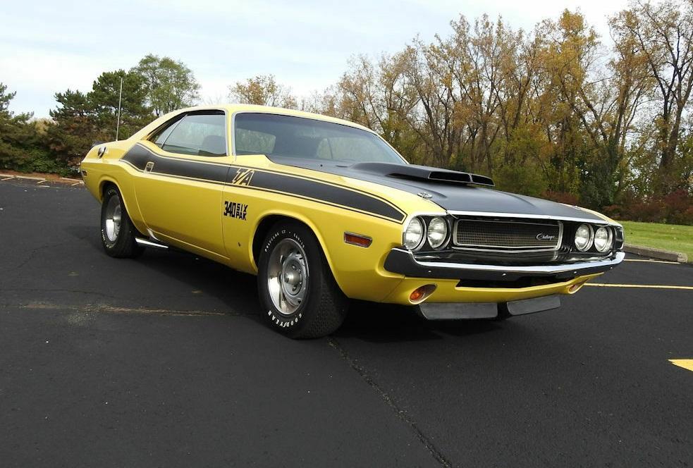 1970 dodge challenger t/a 340 v8 4 speed manual yellow