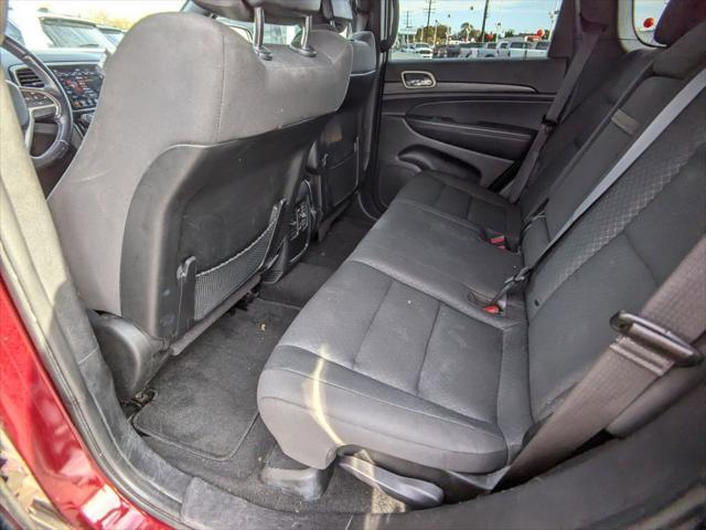 2022 jeep grand cherokee laredo