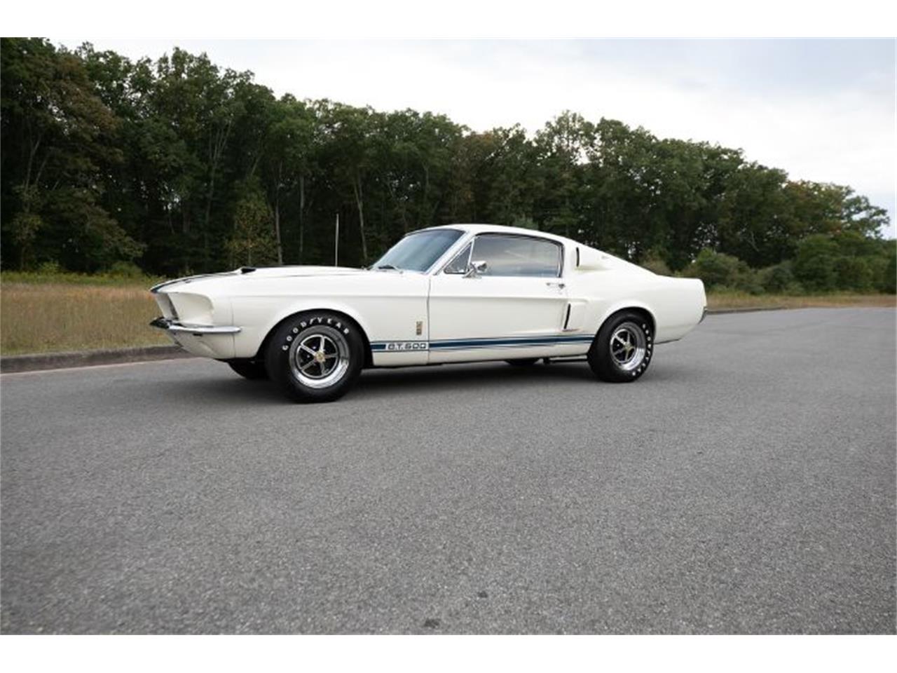 1967 ford mustang
