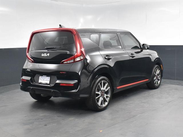 2022 kia soul gt-line 2.0l