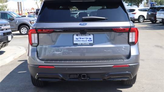 2025 Ford Explorer