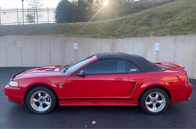 1999 ford mustang gt