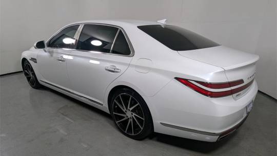 2020 Genesis G90