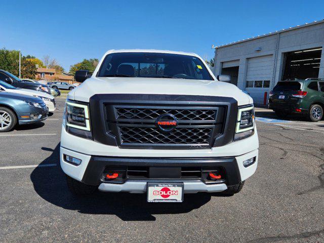 2022 nissan titan pro-4x