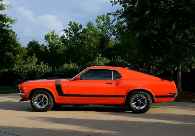 1970 boss 302 mustang, rotisserie restored, mint..!!