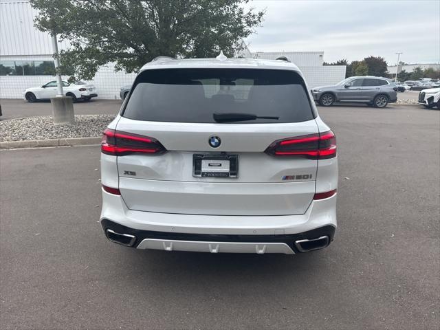 2022 bmw x5 m50i