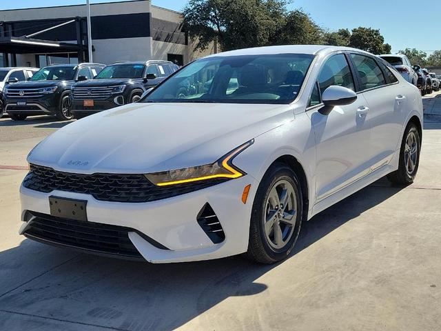 2023 kia k5 lxs
