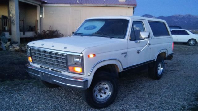 cars and trucks 1981 ford bronco xlt 4x4