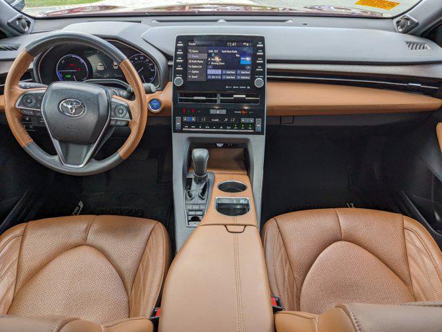 2019 toyota avalon hybrid limited