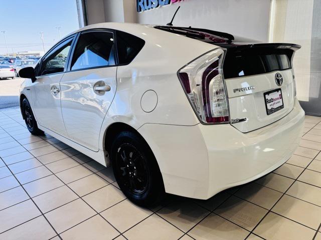 2013 toyota prius two