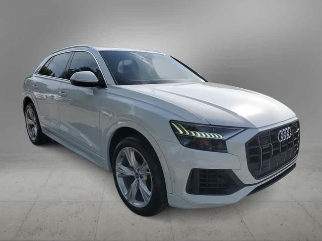 2021 audi q8 premium plus