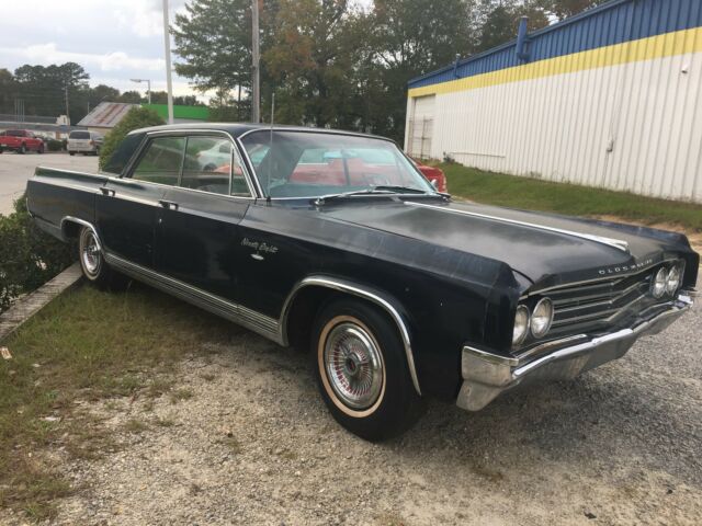 1963 oldsmobile ninety-eight holiday sport sedan