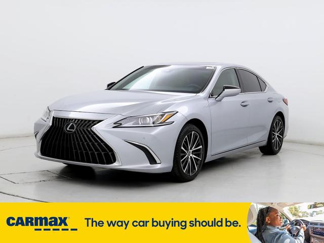 2022 lexus es 350